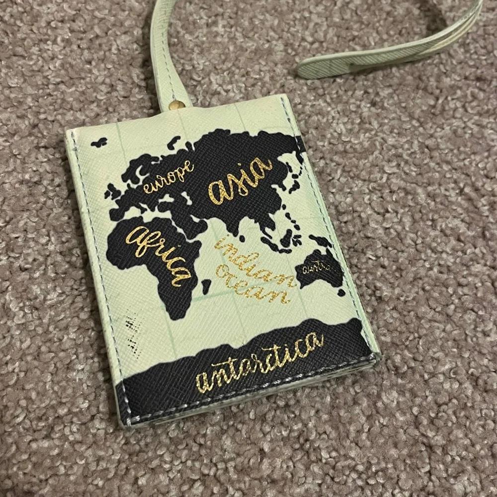 Anthropologie and 1Canoe2 World Map Passport Holder Cover and Luggage Tag Set